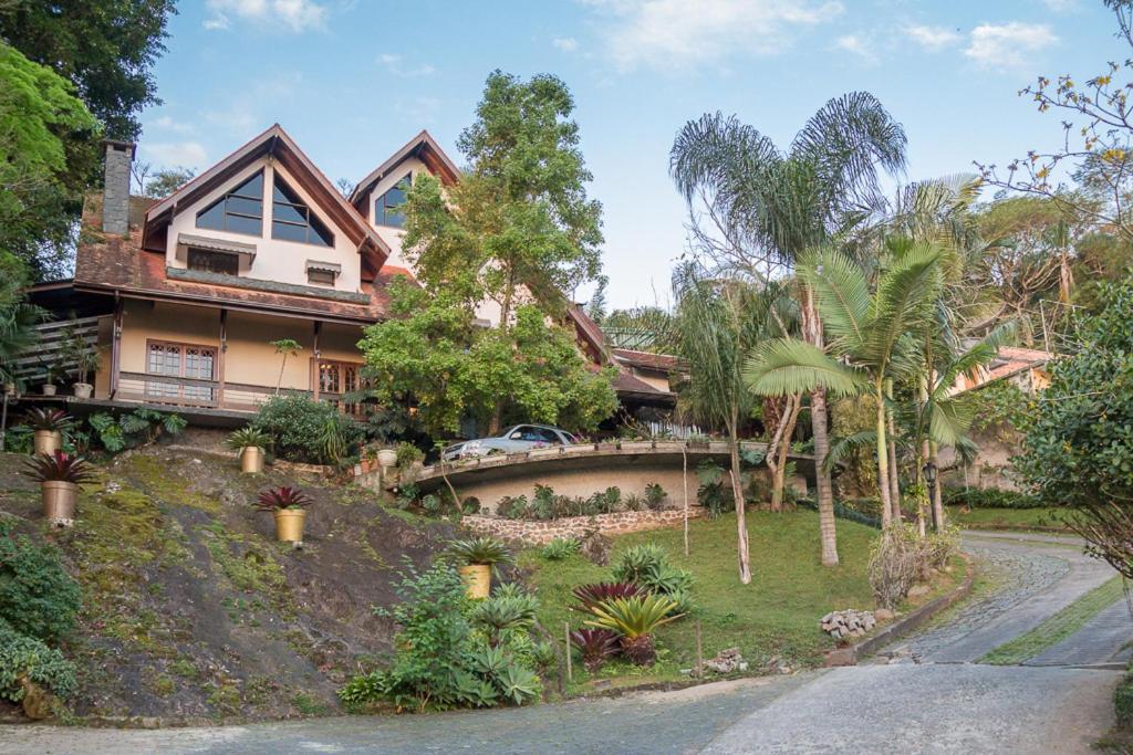 Pousada Casa Da Pedra Блуменау Экстерьер фото
